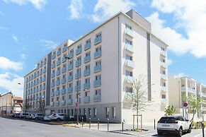 Zenitude Hôtel-Résidences Reims