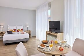 Quality Suites Reims - Saint-Thomas