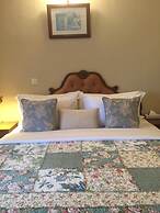 Grand Bungalow Nuwara Eliya by Seven Angels