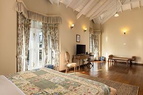 Grand Bungalow Nuwara Eliya by Seven Angels