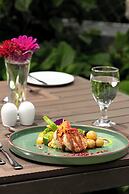 Grand Bungalow Nuwara Eliya by Seven Angels