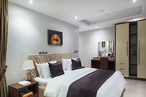 Urban Edge Comfort Apartment