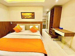 Urban Edge Comfort Apartment