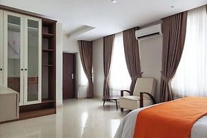 Urban Edge Comfort Apartment