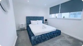 Stylish Retreat in Central Liverpool