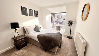 Elegant Stay in Irwell Chambers