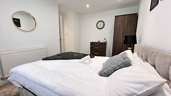 Elegant Stay in Irwell Chambers