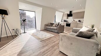 Elegant Stay in Irwell Chambers