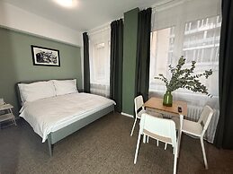 Gremium Apartments