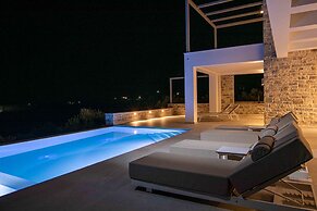 Crete Villa Paseathea Luxurious Pool Getaway