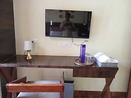 Aranyaka River Resort