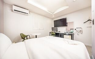 Gwangmyeong hotel Castle