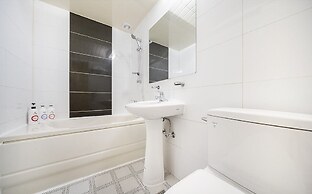 Gwangmyeong hotel Castle