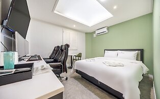 Gwangmyeong hotel Castle