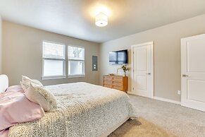 3 Mi to Boise River Greenbelt: Home w/ Fenced Yard