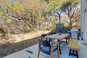 Near Lake Travis & Marina: Modern Austin Getaway!