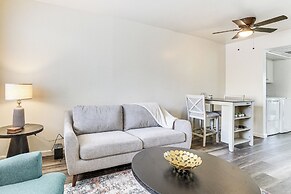 4 Mi to Surprise Stadium: Condo w/ Pool!