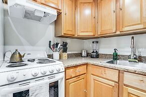 4 Mi to Surprise Stadium: Condo w/ Pool!