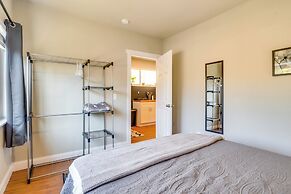 Apt 10 Mi to Portland: Walk to Bus Stop!