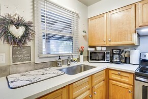 5 Mi to Oregon Zoo: Apartment w/ Private Yard