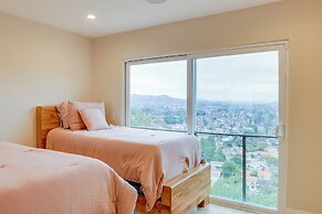 2 Mi to Promenade at Westlake: Mtn-view Haven!