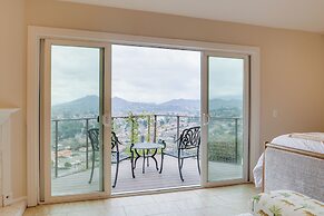 2 Mi to Promenade at Westlake: Mtn-view Haven!