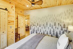 11 Mi to Marina on Lake Hamilton: Cabin Getaway