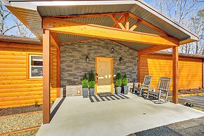 11 Mi to Marina on Lake Hamilton: Cabin Getaway