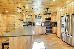 11 Mi to Marina on Lake Hamilton: Cabin Getaway