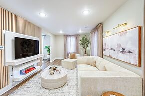 Serene & Updated Escape: 1 Mi to Heritage Landing