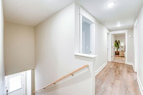 Serene & Updated Escape: 1 Mi to Heritage Landing