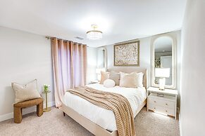 Serene & Updated Escape: 1 Mi to Heritage Landing