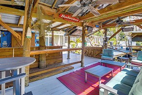 < 1 Mi to Boat Ramp: Canal-front Retreat in Astor!