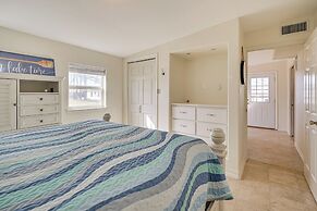 Dock & Patio: Possum Kingdom Lake House