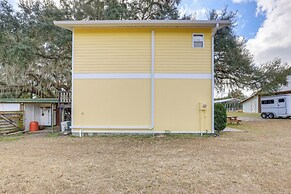 Nature Coast Hideaway w/ Deck on 5 Acres
