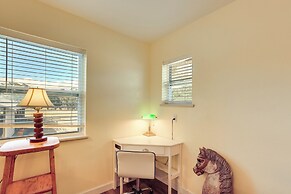 Nature Coast Hideaway w/ Deck on 5 Acres