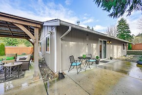 2 Mi to State Fair: Puyallup Home w/ Private Yard!