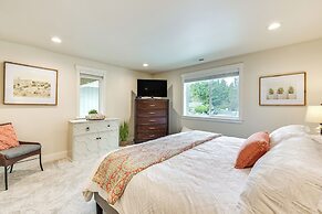 2 Mi to State Fair: Puyallup Home w/ Private Yard!