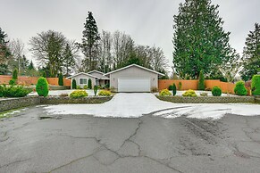 2 Mi to State Fair: Puyallup Home w/ Private Yard!
