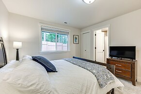 2 Mi to State Fair: Puyallup Home w/ Private Yard!