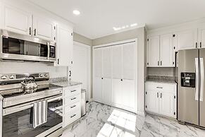 Family Friendly: Chic Retreat in Rocky Mount!