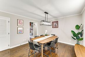 Family Friendly: Chic Retreat in Rocky Mount!