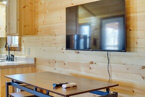 Porch & Pond Views: La Grange Cabin Retreat!