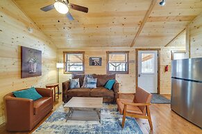 Horse Farm Retreat w/ Pond View Near Louisville