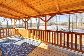 Horse Farm Retreat w/ Pond View Near Louisville