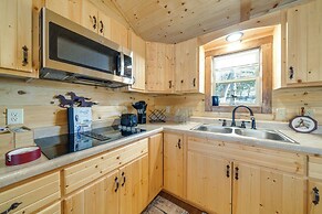 31 Mi to Louisville: Cabin on 235 Acres!