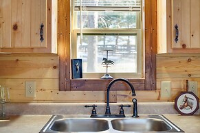 31 Mi to Louisville: Cabin on 235 Acres!