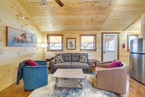 31 Mi to Louisville: Cabin on 235 Acres!