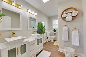 < 2 Mi to East Carolina University: Family Home