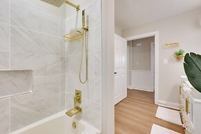 < 2 Mi to East Carolina University: Family Home